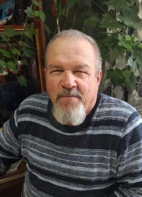 Виталий из Ефремова 68 лет
