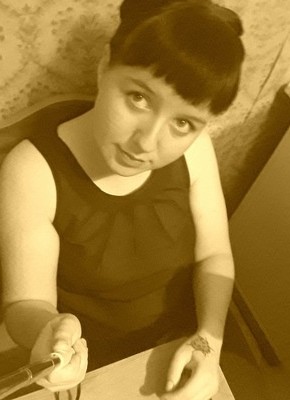 Елена, 32, Россия, Зеленогорск (Красноярский край)