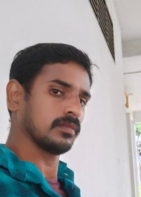 Vijay Kuga, 24, Singapore, Singapore