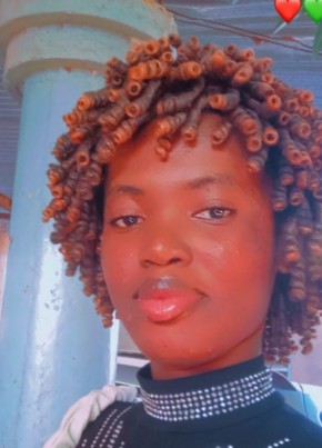 Kevine из Ouagadougou 21 год