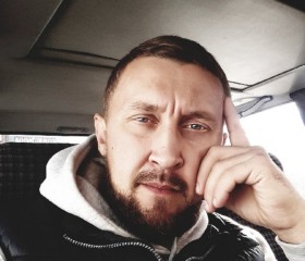 Valentin, 37, Moscow