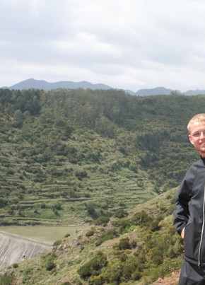 RamblerDating profile picture for @economist