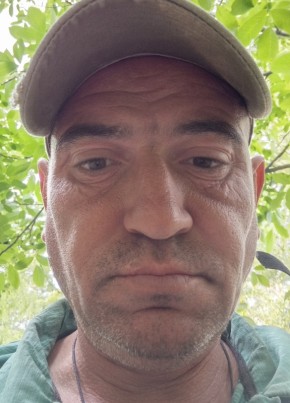 Виктор