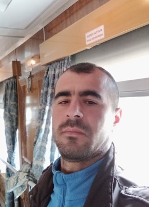 Парень, 33, Россия, Сургут