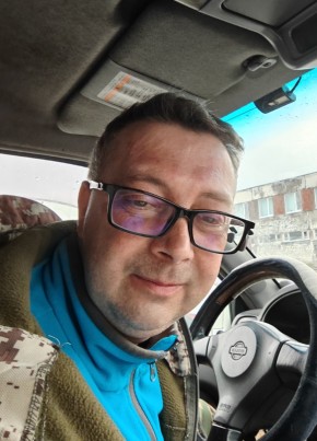 Антон Павлов из Петропавловск-Камчатския 43 года