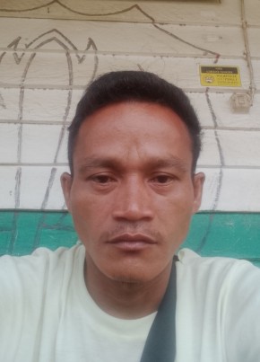 Sureng Ngabang из Kota Pontianak 36 лет