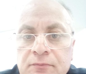 Artem, 58, Moscow