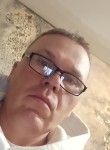 Sergey, 43, Pionersky