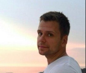 Tom, 38, Targoviste