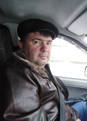 Максим, 41, Россия, Отрадный