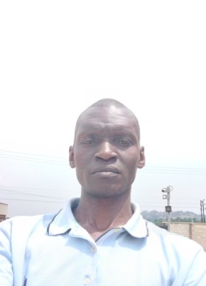 Tibbs Julius, 48, Uganda, Kampala