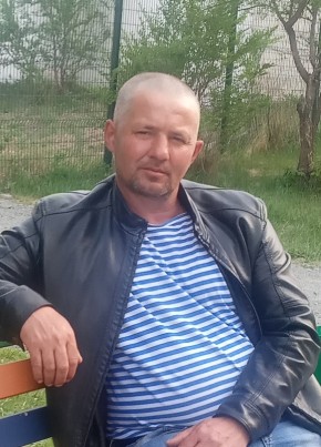 Олег, 44, Россия, Большой Камень