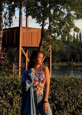 Рина, 30, Россия, Санкт-Петербург