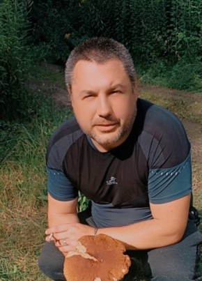 Кирилл из Москвы 43 года