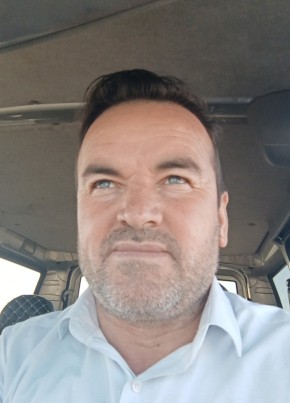 Maznun из Konya 51 год