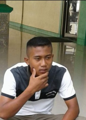 hermawan, 23, Indonesia, Manismata