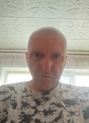 Дима из Рославли 48 лет