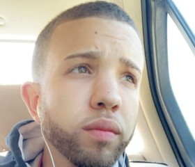 AJ, 33, Norwood (Commonwealth of Massachusetts)