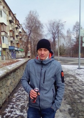 Александр, 31, Россия, Новоуральск
