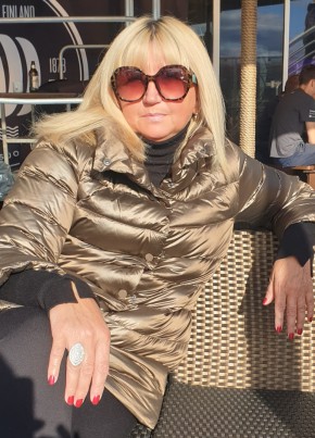 Irina, 57, République Française, Paris