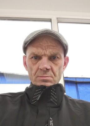 Юрий из Череповеца 48 лет