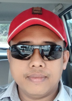 Eko, 44, Indonesia, Kota Palembang