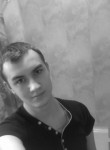 Илья, 24 года