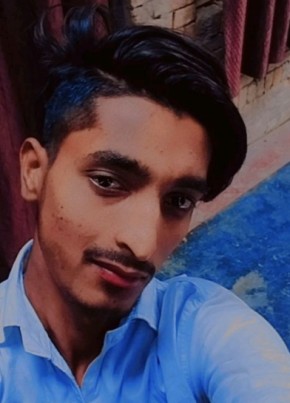Adnan, 19, India, New Delhi