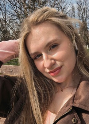 Alyena, 19, Latvia, Riga