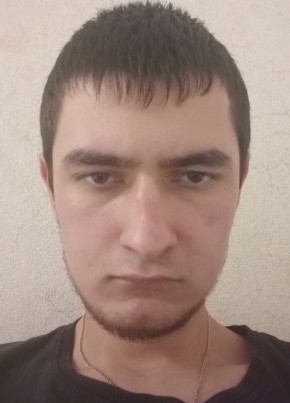 Никита из Краснодара 20 лет