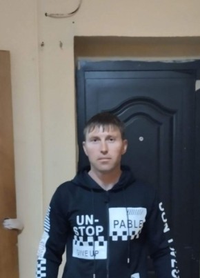 Дмитрий из Барнаула 18 лет