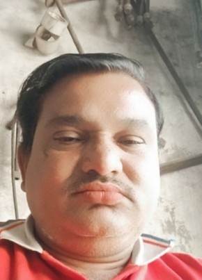 Shaikh Akbar, 49, India, Ahmedabad