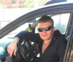 Олег, 62 года, Харків