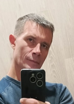 Михаил из Москвы 44 года