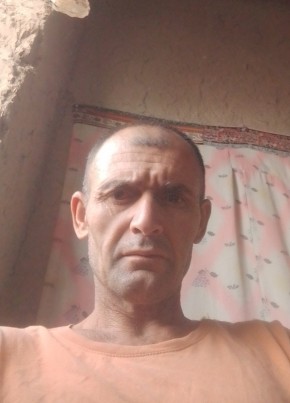 сафархон из Фархора 42 года