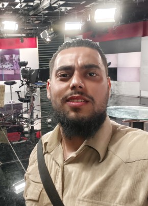 Younes Sports, 26, Syria, Damascus