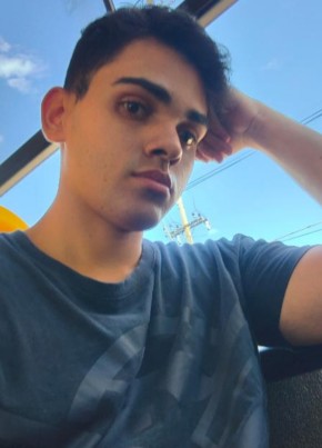 Breno из Bauru 22 года