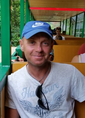 Олег, 52, Россия, Елизово