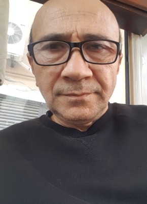 Cuma, 58, Türkiye Cumhuriyeti, İstanbul