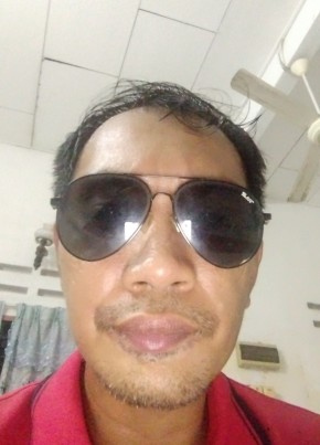 Ahmad Redhwan, 38, Malaysia, Mentekab