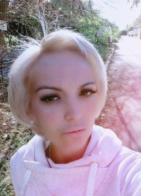 Лилия, 35, Россия, Севастополь