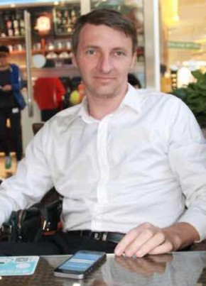 Sergey, 44, Russia, Saky