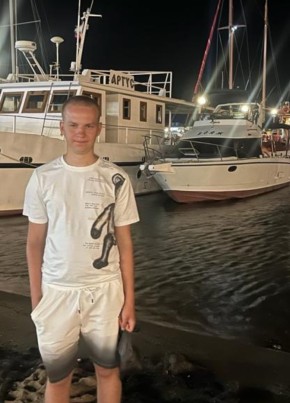 Артём, 18, Россия, Моршанск