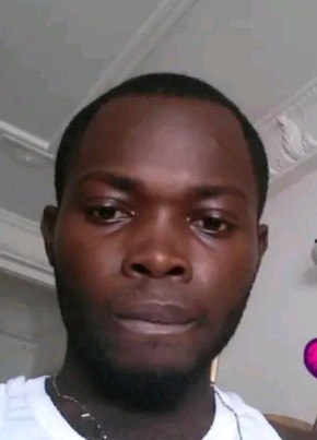 Levy claïve, 33, République Gabonaise, Libreville