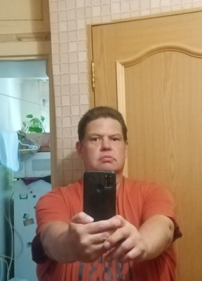Дмитрий из Москвы 51 год