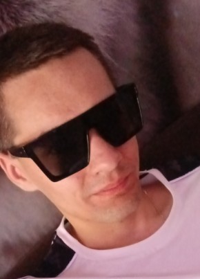 Глеб из Ярославли 23 года