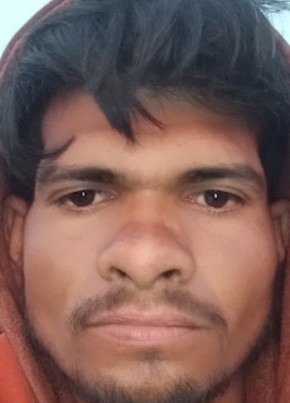 सुभाष, 24, India, Jālgaon