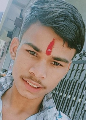 Joni, 18, India, Keshorai Pātan