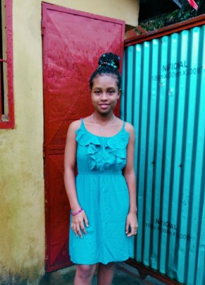 Théah, 21, République de Madagascar, Toamasina