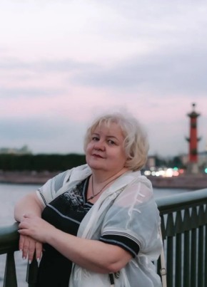 Наталия из Санкт-Петербурга 52 года